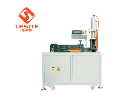Cadre intérieur semi automatique formant la machine 220V de fabrication de filtre à air