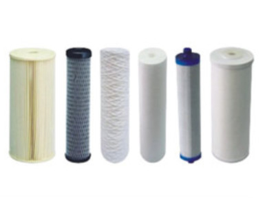 Cartouche de filtre à liquide appliquée à tous les types de filtration de liquide, qu'elle soit commerciale ou industrielle