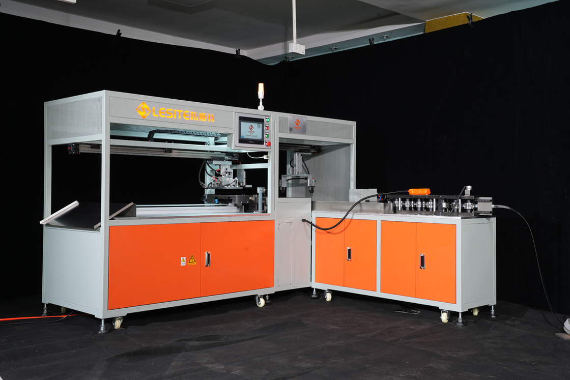 T17 Machine de formage de cadre interne 220V 4,65KW entièrement automatique pour le filtre de poche