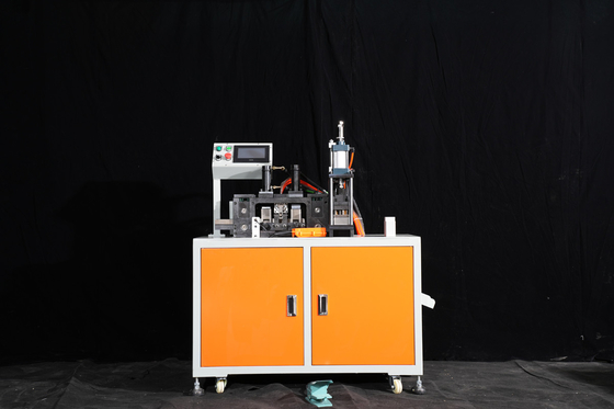 coupeur en aluminium de coin de cadre de profil de contrôle du micro-ordinateur 380V