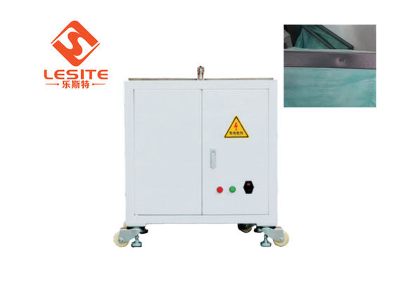 Machine de rivetage automatique blanche de 220V 5pa avec la certification de la CE